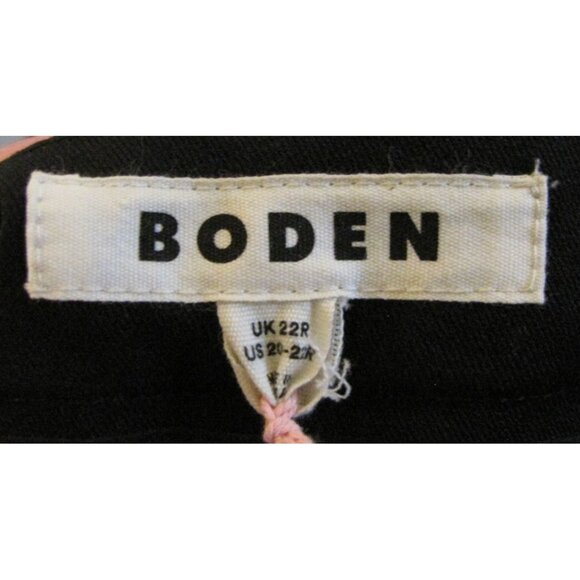 Boden Black Capris - Picture 3 of 4